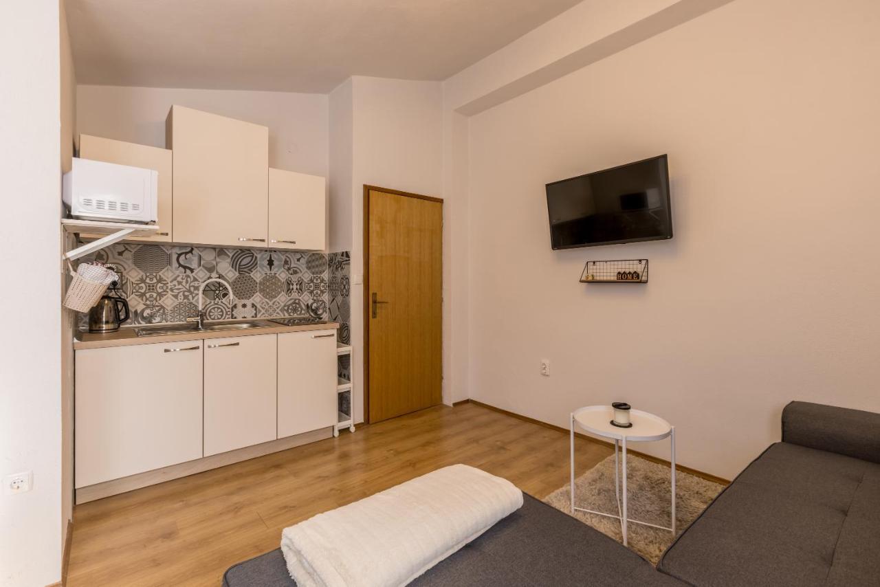 Apartment Lamaro คาชเตลา ภายนอก รูปภาพ