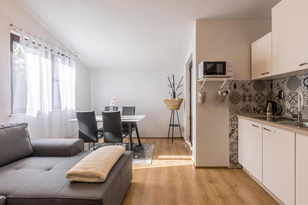 Apartment Lamaro คาชเตลา ภายนอก รูปภาพ